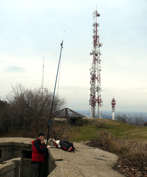 Én a bunkerban QSO közben